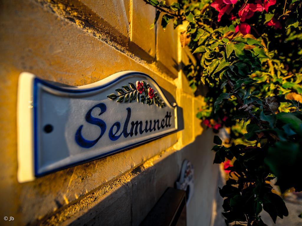 Selmunett – Malta Homestay Naxxar Exteriör bild